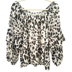 Animal Print Ruffled Blouse with Relaxed Fit Size X-Large Flowy Casual